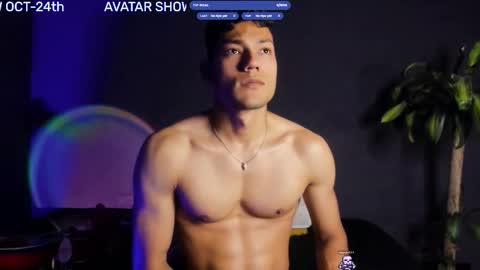 Snapshot of harrydavidsonx chatting on 10/18/25, 04:37 ... online show from 10/18/25, 04:37