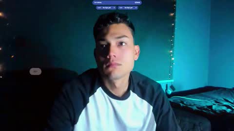 Snapshot of harrydavidsonx chatting on 11/07/25, 05:18 ... online show from 11/07/25, 05:18