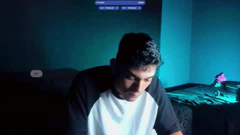 Snapshot of harrydavidsonx chatting on 11/08/25, 10:37 ... online show from 11/08/25, 10:37