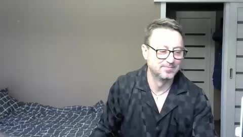 HarrySnake online show from 01/20/25, 06:42