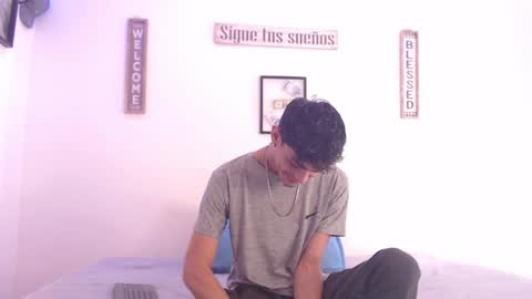 harry thomson online show from 12/28/24, 03:04