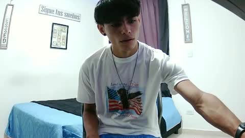 Snapshot of harrythomson1 chatting on 05/10/26, 08:58 harry thomson online show from 05/10/26, 08:58
