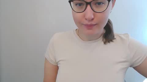 Snapshot of hartfoxx chatting on 09/14/25, 08:57 hartfoxx online show from 09/14/25, 08:57