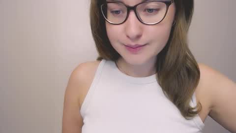 Snapshot of hartfoxx chatting on 10/12/25, 08:52 hartfoxx online show from 10/12/25, 08:52
