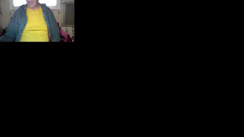 Snapshot of hartwichser1 chatting on 09/21/25, 12:51 hot n  nasty online show from 09/21/25, 12:51