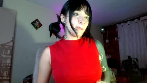 Im Emily and I could be the love of your life    online show from 06/03/26, 01:30