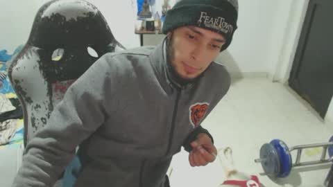 Snapshot of hasani_savala chatting on 10/13/25, 05:51 Hasani online show from 10/13/25, 05:51