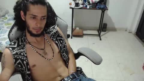 Hasani online show from 11/14/25, 04:33