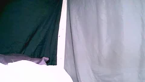 hasimina09 online show from 10/23/25, 03:11