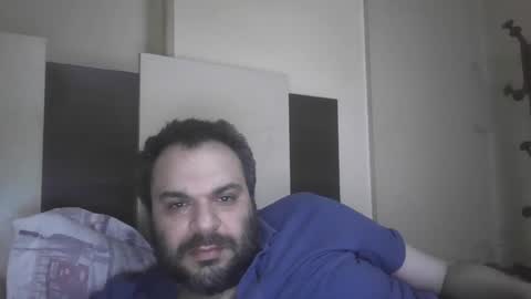 hassansalah30 online show from 02/16/25, 09:16