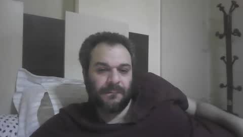 hassansalah30 online show from 02/24/25, 02:19