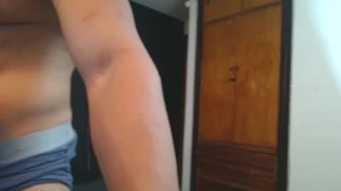 hat_guy01 online show from 06/30/26, 09:27