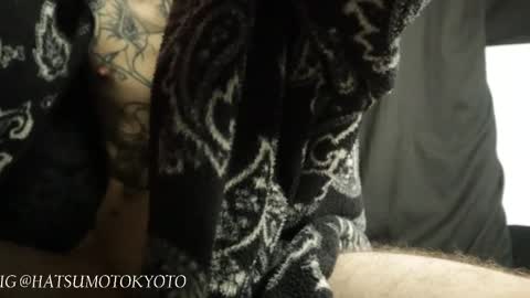 Snapshot of hatsumotokyoto chatting on 02/20/25, 10:37 More content 2 online show from 02/20/25, 10:37
