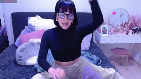 petunia  online show from 12/19/24, 10:56