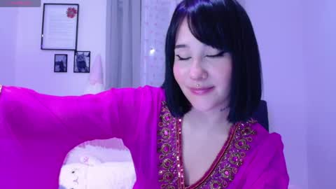 petunia  online show from 01/11/25, 06:12