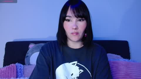 petunia  online show from 01/28/25, 04:50