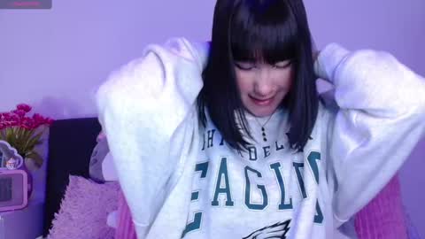 petunia  online show from 02/18/25, 06:37