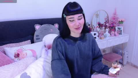 petunia  online show from 02/28/25, 03:59