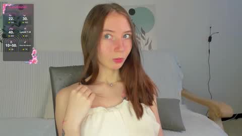 Lola online show from 11/15/25, 08:11