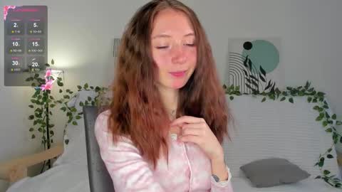 Lola online show from 11/29/25, 08:06