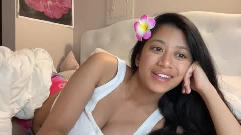 hawaiigirl_ online show from 06/03/26, 04:59