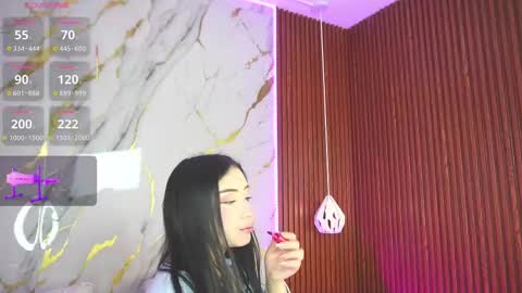 Snapshot of hay1_ chatting on 02/22/25, 07:34 haylie  See you tonight at 8pm Colombia time online show from 02/22/25, 07:34