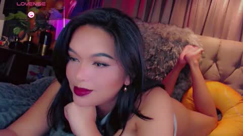 Snapshot of hay_fa chatting on 11/11/25, 06:35 HAYFA online show from 11/11/25, 06:35