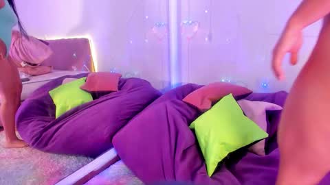 Hayami  online show from 12/03/25, 12:36