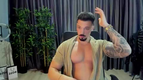 HaydenSpears online show from 11/01/25, 07:43