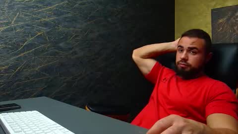 HayesWood online show from 11/09/25, 05:39