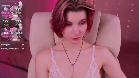 Snapshot of haylaamber chatting on 02/21/25, 11:43 haylaamber online show from 02/21/25, 11:43
