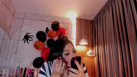 haylenpark online show from 10/29/25, 10:17