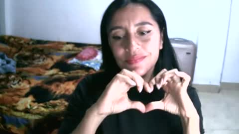 haylie85 online show from 12/06/24, 09:57