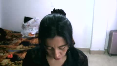 haylie85 online show from 12/08/24, 07:32