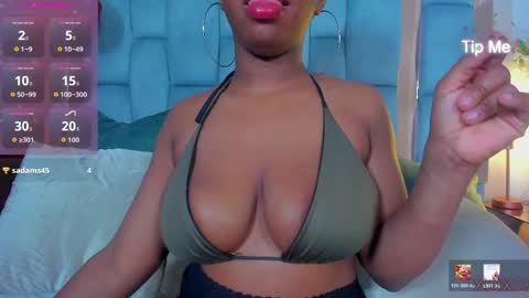 hazel_lanee online show from 05/22/26, 06:31