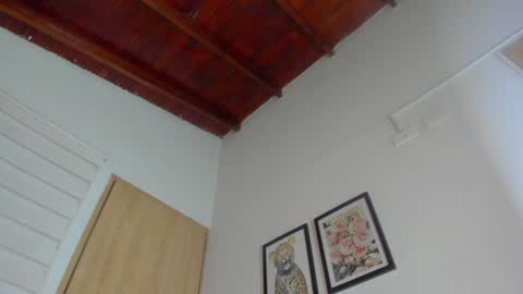 Im Hazel online show from 01/09/25, 12:35