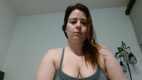 Snapshot of hazel_skye chatting on 01/02/25, 12:57 Hazel online show from 01/02/25, 12:57