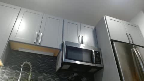 Snapshot of hazel_skye chatting on 01/03/25, 10:40 Hazel online show from 01/03/25, 10:40