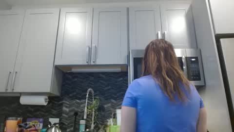 Snapshot of hazel_skye chatting on 02/07/25, 04:56 Hazel online show from 02/07/25, 04:56