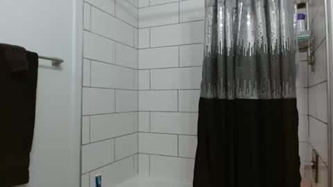 Snapshot of hazel_skye chatting on 03/04/25, 03:48 Hazel online show from 03/04/25, 03:48