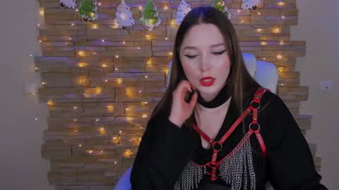 Hazel online show from 12/18/24, 07:19