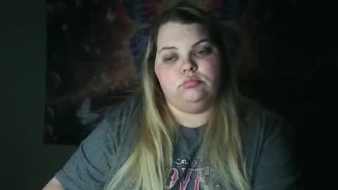 Snapshot of hazeleyez97 chatting on 10/28/25, 11:07 Hazeleyez97 online show from 10/28/25, 11:07