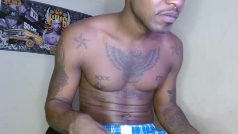 hazlan_420 online show from 10/03/25, 11:57