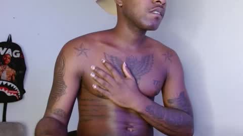 hazlan_420 online show from 11/29/25, 12:30