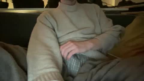 Snapshot of hchappel19 chatting on 02/14/26, 07:43 hchappel19 online show from 02/14/26, 07:43