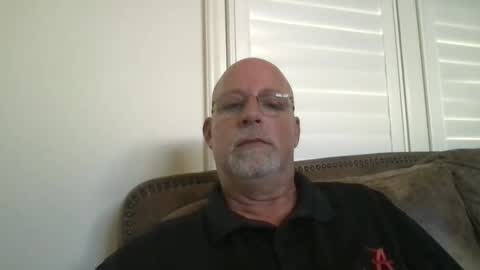 Snapshot of hdeuce22 chatting on 10/21/25, 06:19 Hdeuce22 online show from 10/21/25, 06:19