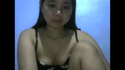 Snapshot of healyn chatting on 02/26/25, 02:37 healyn online show from 02/26/25, 02:37
