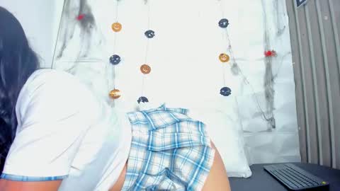  heather online show from 10/26/25, 04:18