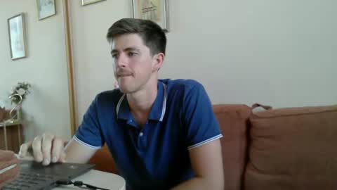 HeatSignal online show from 09/19/25, 01:01