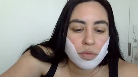 heatwavee online show from 02/15/25, 02:22